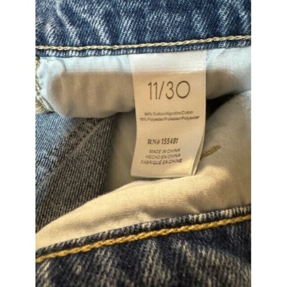 Simple Society Size 11 30 Womens Denim Jean Shorts High Rise Cut Off Emb… - Picture 2 of 4